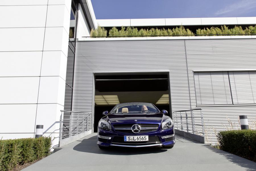 Mercedes-Benz SL65 AMG 2013 года  (фото 72 из 76)